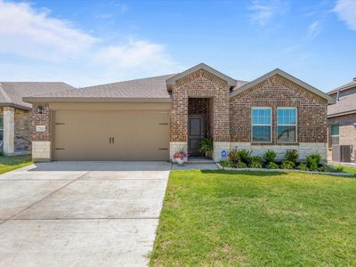 7313 Mayplace Dr