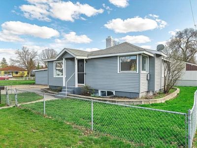 339 W Longfellow Ave