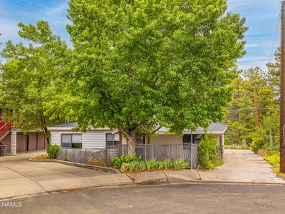 26 S Trail Of The Woods St