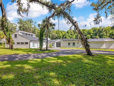 2317 FARMWOOD CIRCLE