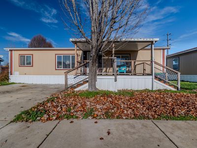 10 E South Stage Rd SPC 101