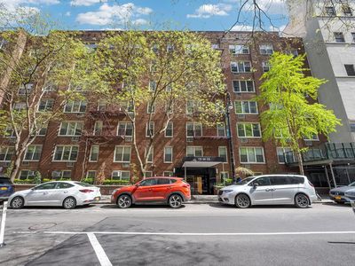 13 W 13th St APT 5CN