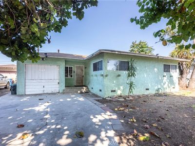 8439 Boer Ave