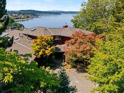 Property at 30 Silver Beach Drive, Steilacoom, WA