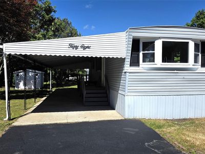 58 Betsy Ross Drive