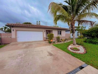 2720 NW 11th St