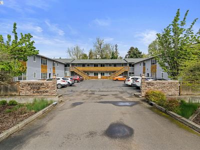 3925 SW Multnomah Blvd #201