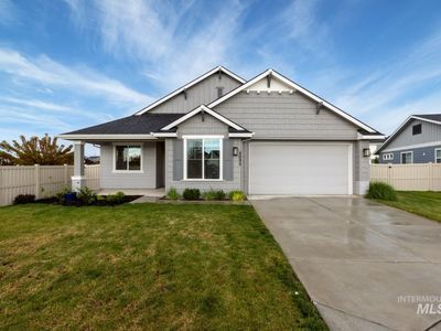 2090 N Banjo Ct