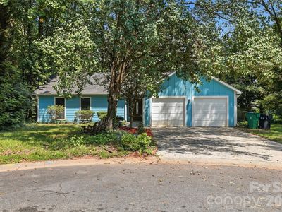 5810 Ness Ct