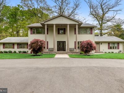 625 Irving Ave