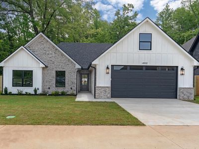 4502 Lone Oak Ln