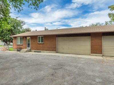 6709 S Acoma Rd E #239