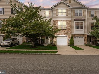 152 Acorn Dr