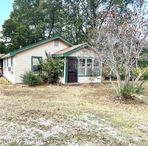 Property at 103 N Oak St, Brookland, AR