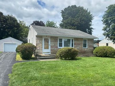 25 Pawling Avenue