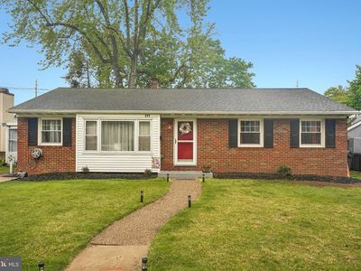 211 Marlborough Ave