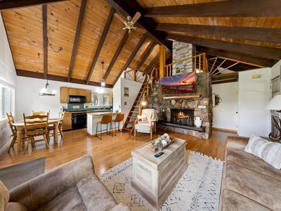 1492 Mount Rainier Dr