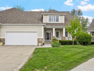 Property at 1950 Copper Wynd Ct, Pleasant Hill, IA