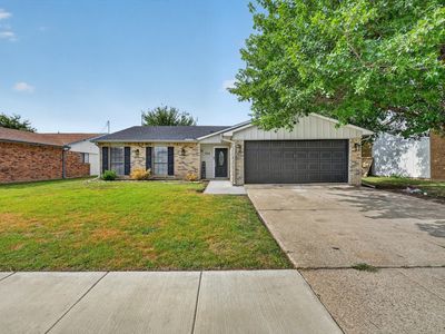 704 Levelland Dr