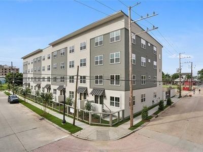 2100 Saint Thomas St APT 301