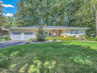 28 Garden Ave
