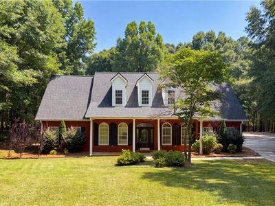 346 Carnation Dr