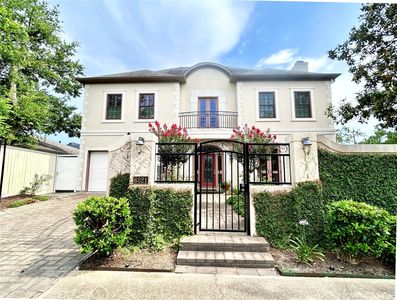 6021 Valley Forge Dr