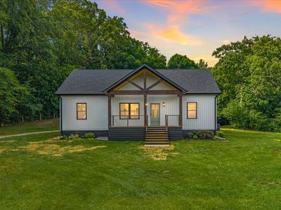 225 Summit Rd
