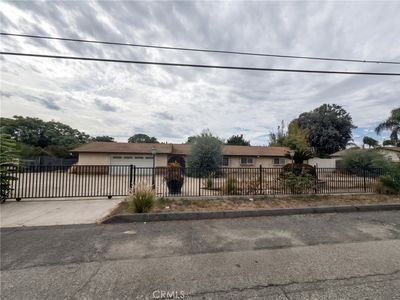 11662 Roswell Ave