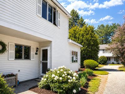 152 Mckeen Street #C14