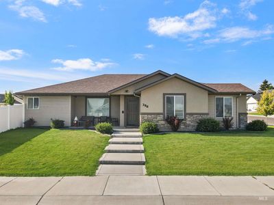 396 Sierra Rd
