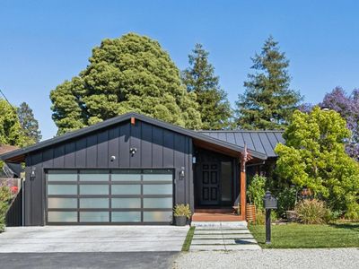 774 7th Ave