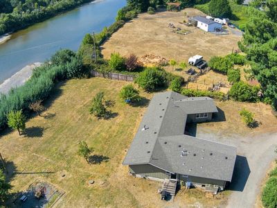 55 Eel Point Rd