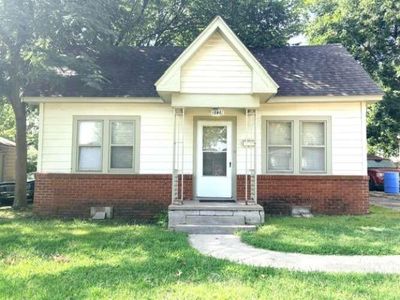 1128 NW 48th St