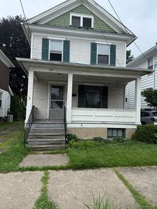 105 E Vaughn St