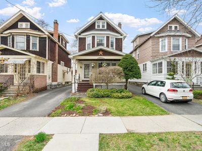 115 Grove Avenue