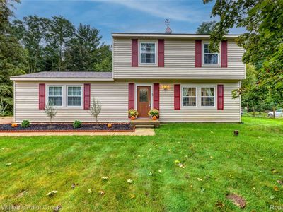 Property at 3308 Spring Meadow Dr, Rochester, MI