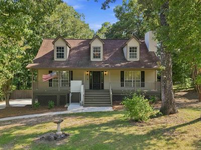 Property at 216 Forest Pkwy, Alabaster, AL