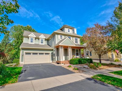 Property at 276 Country Rd, Stillwater, MN
