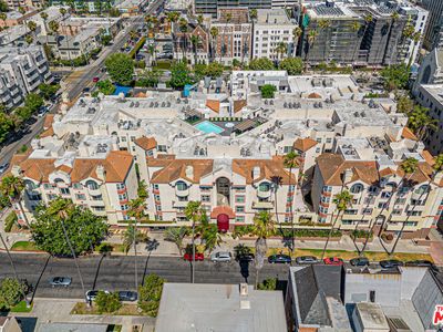 620 S Gramercy Pl APT 229