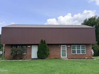 1400 Green Acres Dr
