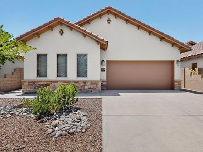 1409 Vinca Trl NE