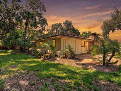 2053 WOODY DRIVE