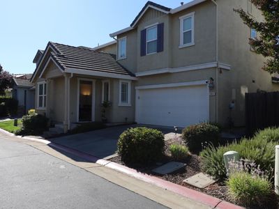 949 Courtyards Loop