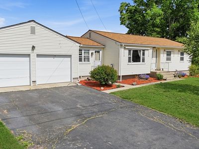 37 Woodcrest Ct