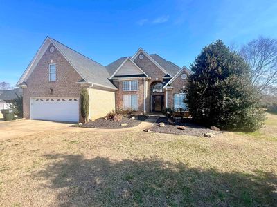 515 Blackstone Dr