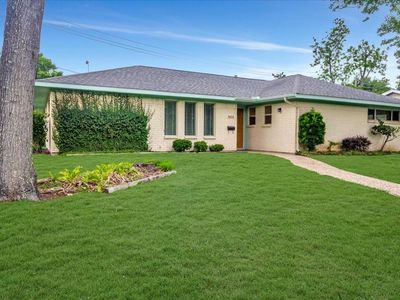 503 Whitecap Dr