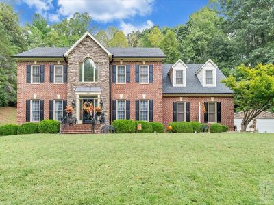 136 Lombard Cir
