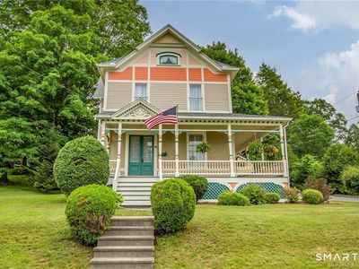 15 Grant Avenue