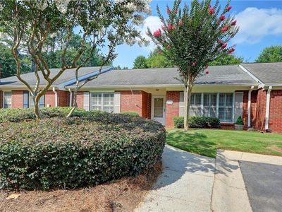 6408 Deerings Ln